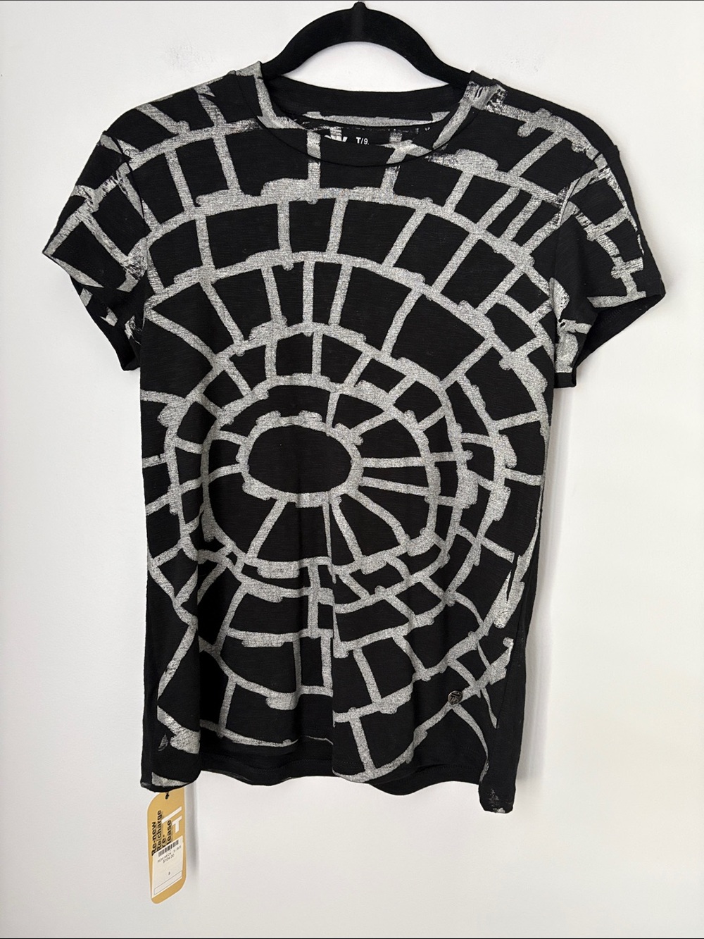 T/9 Tammi Chomski Printed Graohic T Shirt NWT Small Limited Edition